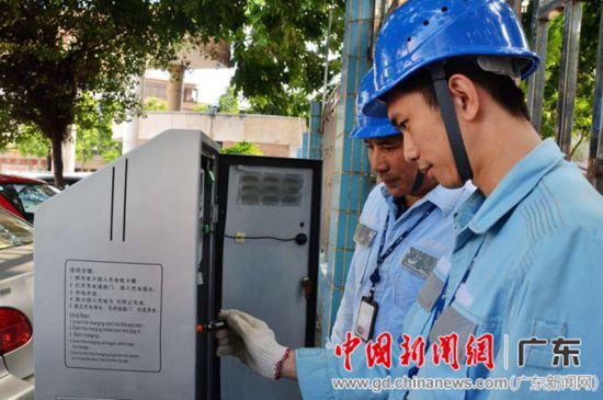 今年內佛山供電局投運充電樁將增至千個