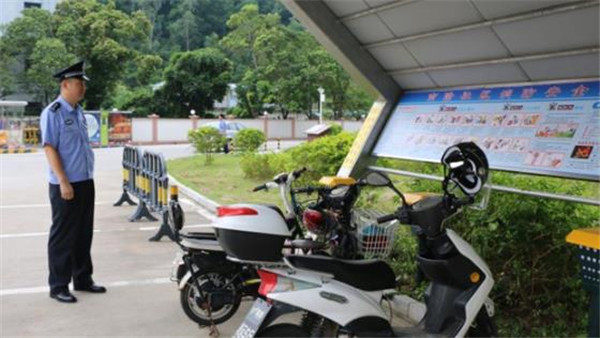 “慢下來(lái)”的電動(dòng)自行車該騎向何處?